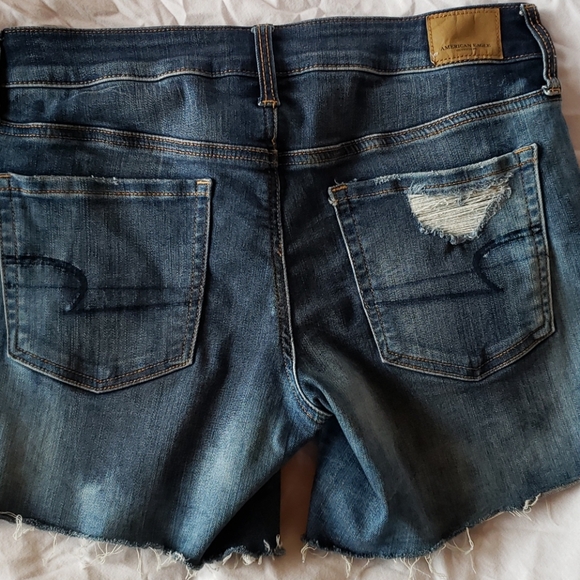 American Eagle shorts - Picture 2 of 4